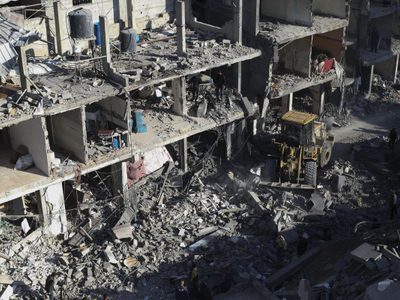 Ataques israelíes matan a por lo menos 48 personas en Gaza