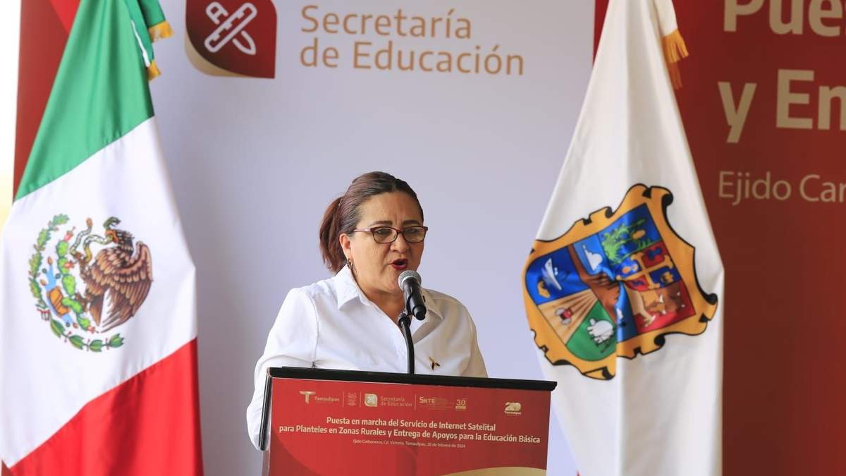 Américo pone en marcha internet satelital para escuelas de zonas rurales