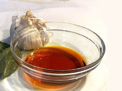 Ajada o salsa de ajo, una receta increíble y muy fácil para darle un toque gourmet a todas tus comidas