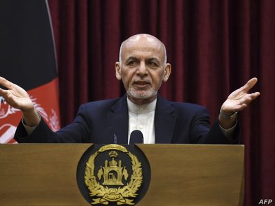 El presidente de Afganistán, Ashraf Ghani, huye del país mientras lo talibanes toman Kabul