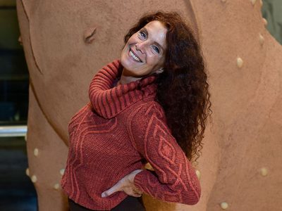 Lejos de la fama y cerca de la naturaleza, así está hoy Katja Alemann, la eterna diosa de los 80