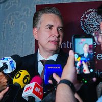 Ratifican prisión a funcionaria de Monterrey por extorsión y falsedad en declaraciones