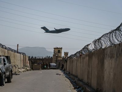 Estados Unidos se reunirá con los talibanes por primera vez desde su retirada: qué se buscará