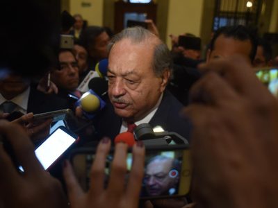 Slim da espaldarazo a AMLO: creó confianza para la inversión, dice