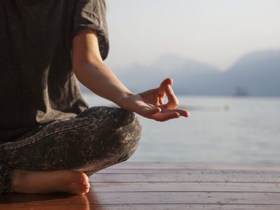 Cinco cosas que debes tener en tu espacio para meditar