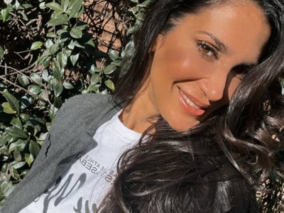 Es un montón: el jean con el que Silvina Escudero marca tendencia y al que no todas se animarían