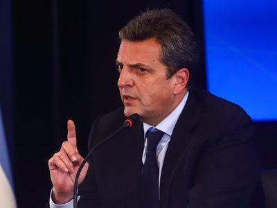 Dólar soja: se espera que Sergio Massa acuerde con los productores