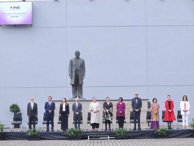 INE da "banderazo" de salida para elección de miembros del Poder Judicial