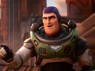 "Al infinito y más allá", Pixar lanza el tráiler de Lightyear