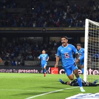 “Toro” Fernández le da agónica victoria al Cruz Azul ante el Pachuca al minuto 90 (Videos)