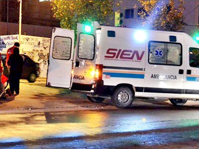 Una camioneta y un colectivo protagonizaron un fuerte siniestro vial en el Metrobús
