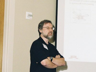 Hablemos de Gerard J. Holzmann