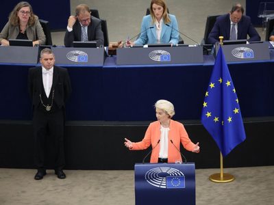 UE combatirá tráfico "brutal" de migrantes tras alza de llegadas a Lampedusa