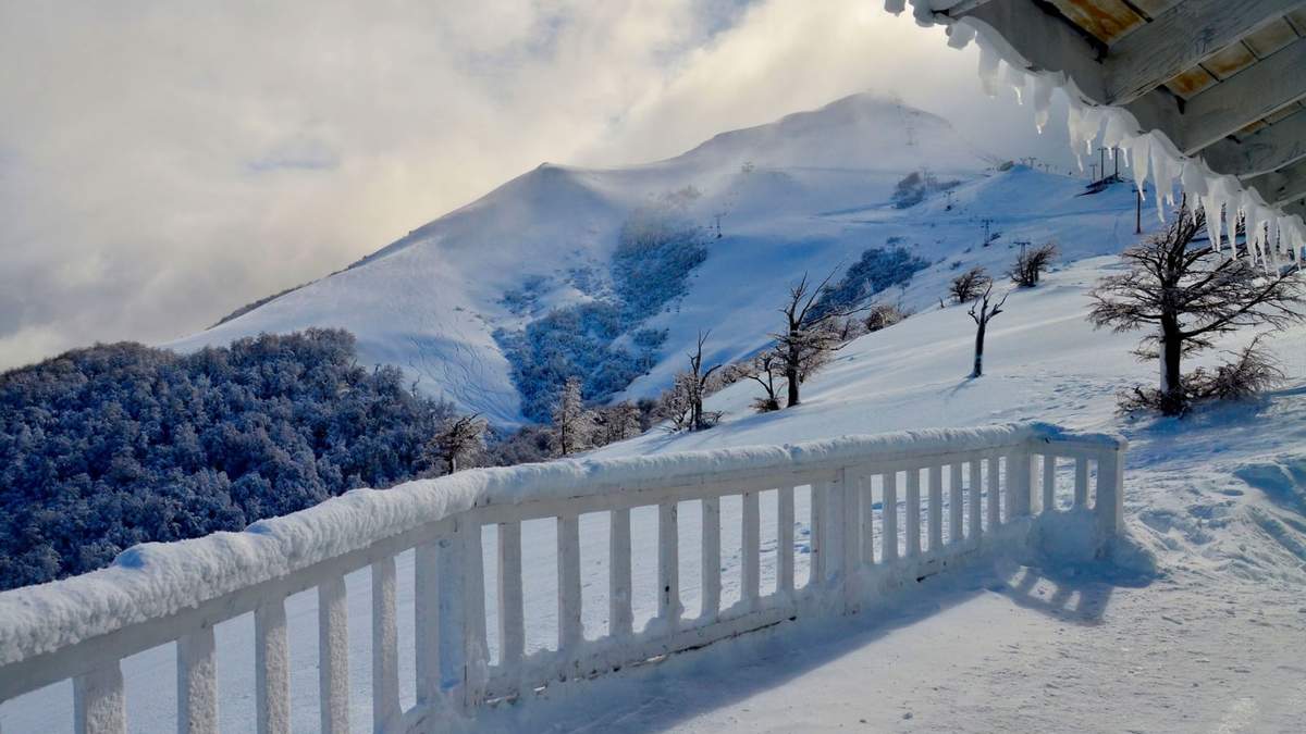 Los centros de esquí son precursores del turismo en Villa La Angostura. Fuente: (Twitter)