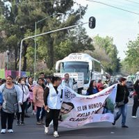 Militantes de Morena llegan al Zócalo para celebrar siete años de la 4T (Video)