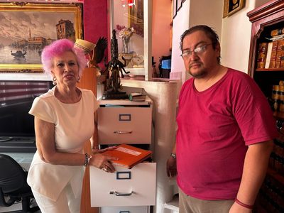 Viuda del ilustrador Víctor Fox reclama los derechos de autor de Kalimán