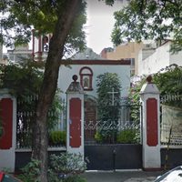 Mujer de 43 años recibe balazo en el cuello dentro de una capilla en la BJ