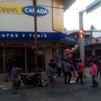 Vandalizan y saquean 'coordinadamente” 20 tiendas en Tapachula