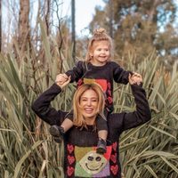 Tarde de sol al aire libre: Jésica Cirio y su hija Chloe se robaron todas las miradas en las redes