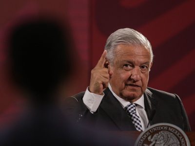 Traeremos médicos de Cuba, Francia, EU o “de donde los podamos conseguir”: AMLO