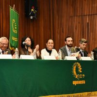 Sheinbaum anuncia 10 mil 200 mdp para transporte público y designa titulares para Metro y Metrobús