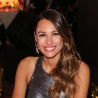 Desde el mejor ángulo: Pampita deslumbró con su mini vestido y dejó sin aliento a sus seguidores