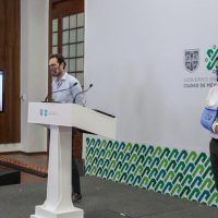 CDMX: Darán seguridad social a 15 mil 500 operadores de transporte concesionado