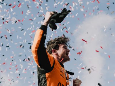 Pato O'Ward conquista el Iowa Speedway en IndyCar Series