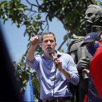 Biden reitera su apoyo al "presidente" Guaidó