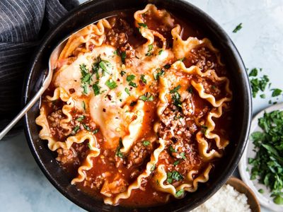 Sopa de lasagna: pasá el frío con esta receta riquísima, original y con la que vas a sorprender a toda tu familia
