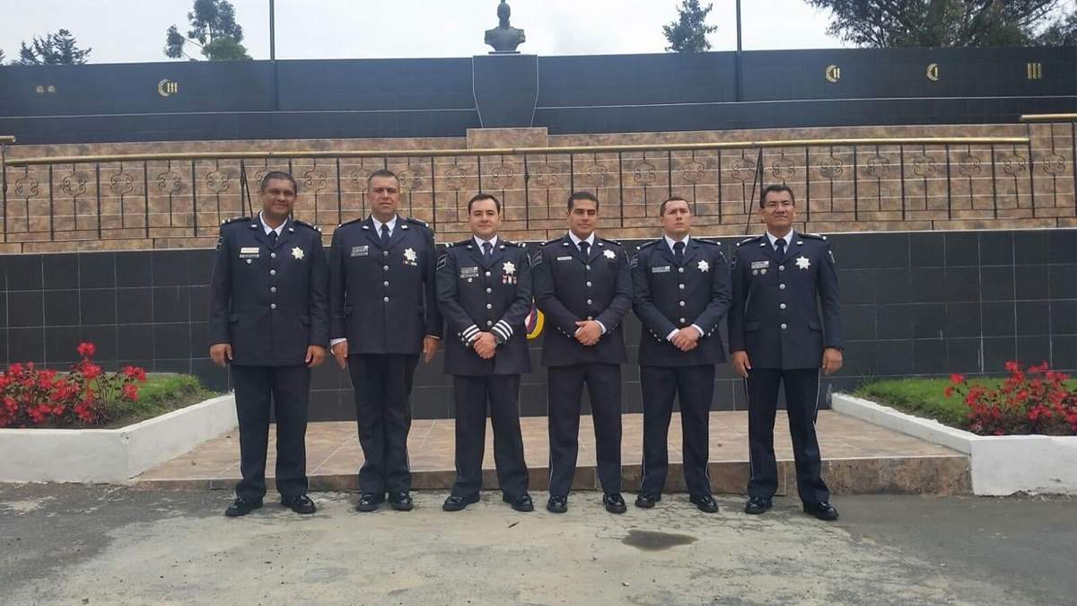 Harfuch (centro) y Mauro González (a su derecha). Servicio en la Policía Federal