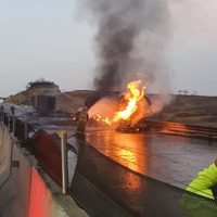 Pipa con 37 mil litros de combustóleo se incendió en Jalisco