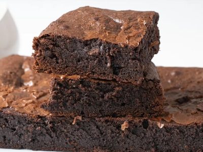 Cómo preparar el brownie viral en tres pasos