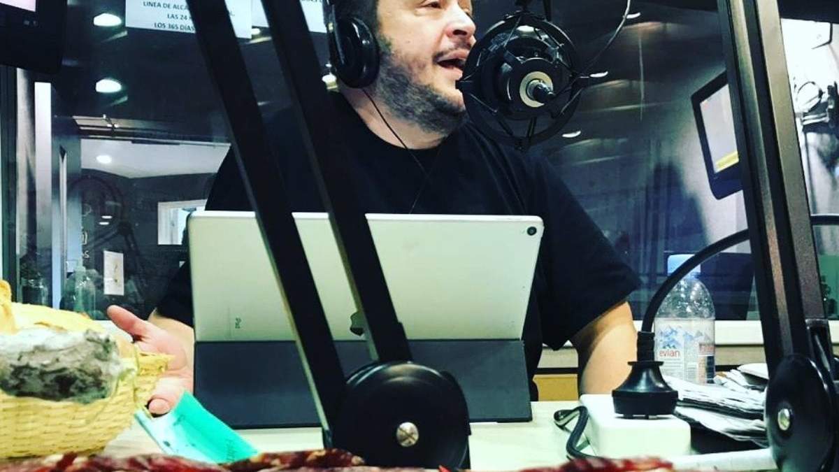 Cuentos y salame quintero. Fuente: (Instagram)