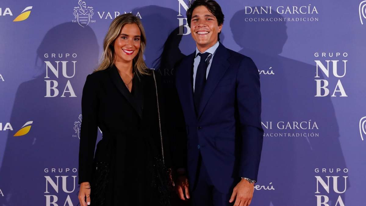 María Pombo y Pablo Castellano. Fuente: (Twitter)
