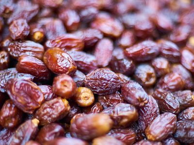 La fruta que es un endulzante natural y la gran sustituta del azúcar en muchos postres: mirá todos sus beneficios