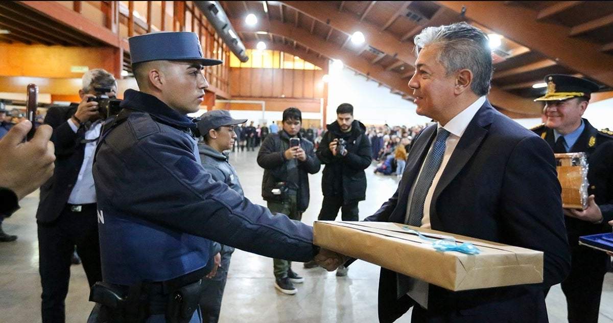 Egresaron 157 agentes de seguridad y 50 penitenciarios. Fuente: (Gobierno de Neuquén)