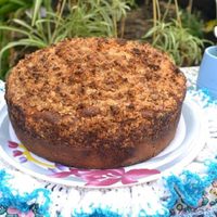 Torta matera con solo 1 huevo y con crumble de coco: sin gastar fortuna y tan rica como las compradas