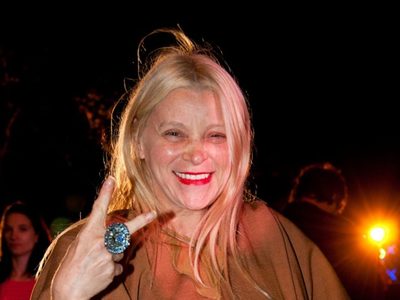 Una vida marcada por la resiliencia: así está hoy Divina Gloria a los 63 años, la actriz icono de los ´80