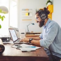Dilema laboral: qué ocurre con los trabajadores que no quieren abandonar el home office