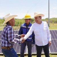 Gobernador Durazo impulsa energía solar para 250 mil hogares en Sonora