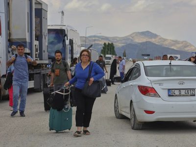 Iraníes buscan refugio temporal en Turquía mientras el conflicto con Israel se intensifica