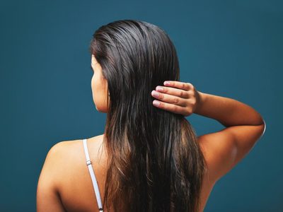 Sin químicos ni productos caros: dejá tu cabello liso y brilloso con 2 ingredientes que siempre tenés en casa