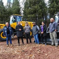 Omar Gutiérrez entregó maquinarias por más de 25 millones de pesos al Consejo Zonal Pewence