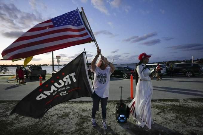 Simpatizantes del expresidente de EU, Donald Trump