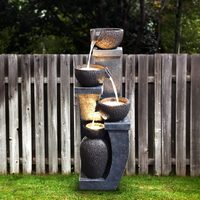 Con macetas de barro: así podés crear la fuente más ingeniosa y "low cost" para que tu jardín quede como el de un cuento