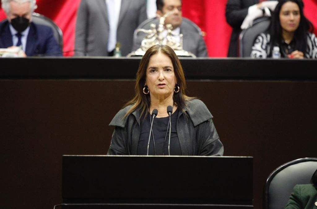 Carmen Patricia Armendáriz Guerra,