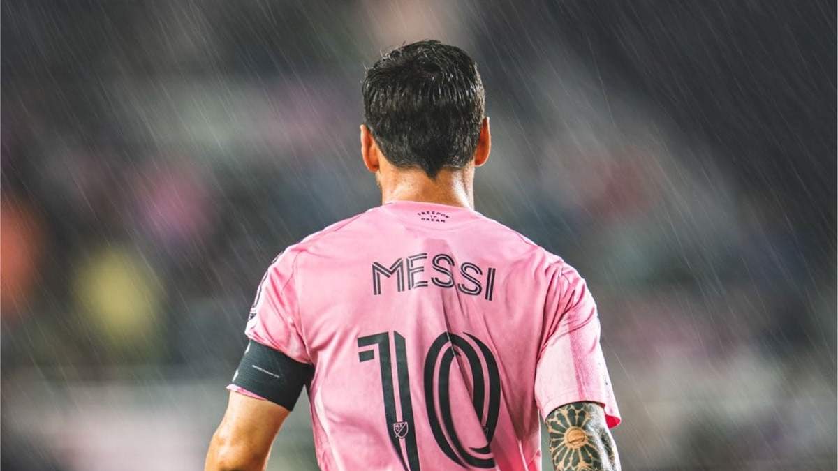 Noche lluviosa para Messi en Miami.