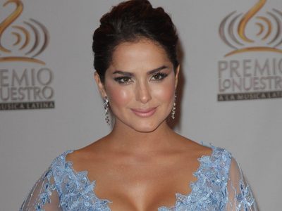 ¡Misión cumplida! Danna García de “Pasión de Gavilanes” celebró por todo lo alto un notición