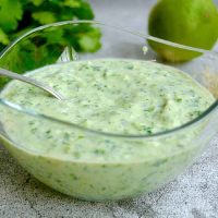 Salsa de cilantro y ajo: la opción perfecta para acompañar con nachos, grisines o tostadas